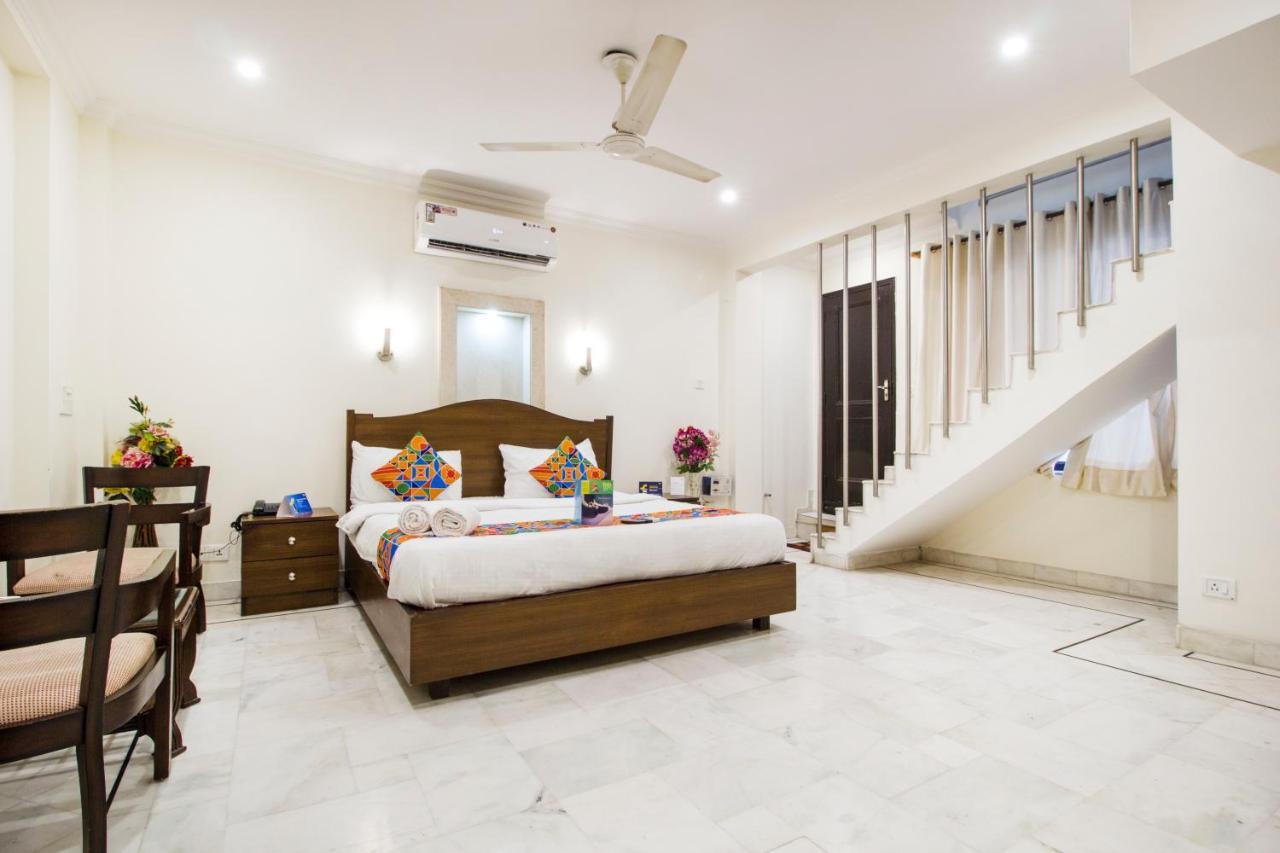 Fabhotel Namaste Bnb & Service Apartments Vasant Vihar New Delhi Bagian luar foto